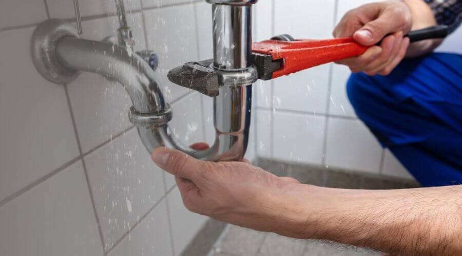 Professional sink repair in Frontenac, KS